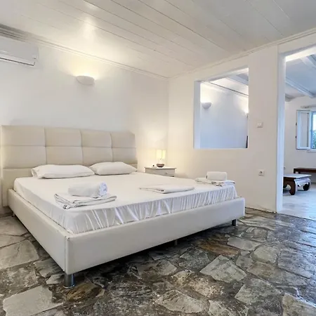 Country Side Mykonos أنو ميرا