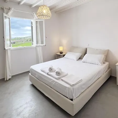Country Side Mykonos فيلة أنو ميرا