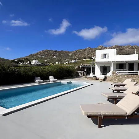Country Side Mykonos فيلة أنو ميرا