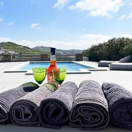 Country Side Mykonos فيلة